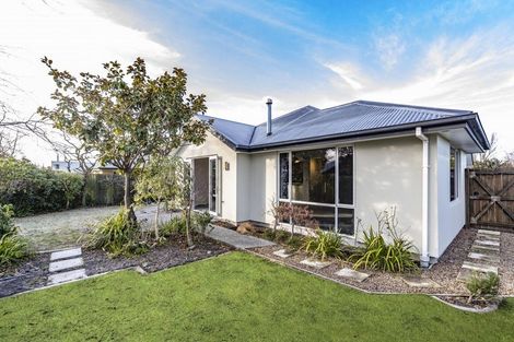 Photo of property in 38 Pentecost Road, Rangiora, 7400