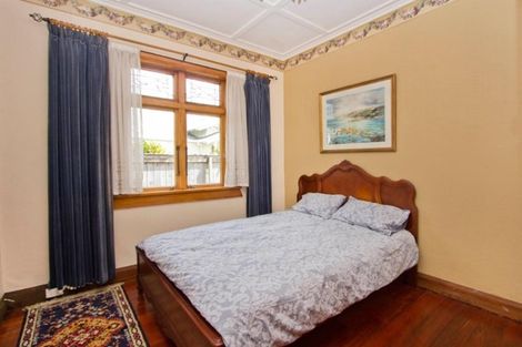 Photo of property in 33 Totara Crescent, Woburn, Lower Hutt, 5010