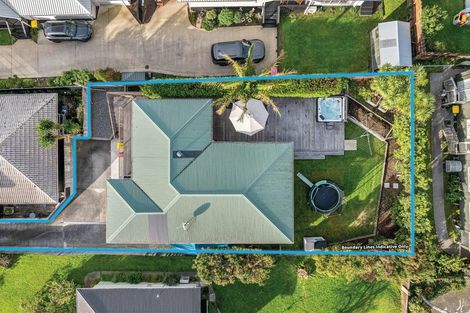 Photo of property in 2/28 Bay Street, Red Beach, 0932