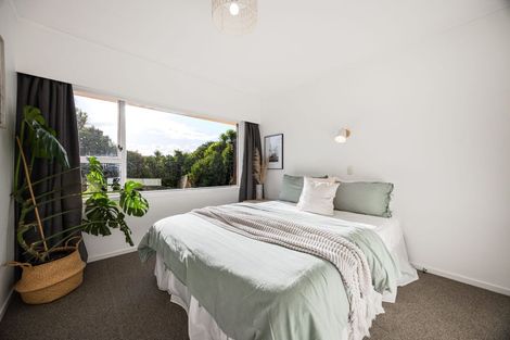 Photo of property in 2/14 Rowan Terrace, Te Atatu South, Auckland, 0610