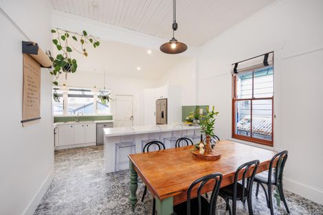 Photo of property in 97 Victoria Avenue, Palmerston North, 4410