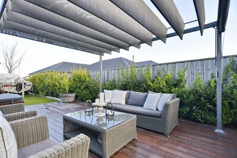 Photo of property in 7 Peter Place, Rangiora, 7400