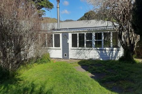 Photo of property in 370 South Makara Road, Makara, Wellington, 6972