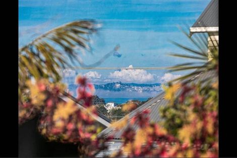 Photo of property in 18 Ngataringa Road, Devonport, Auckland, 0624