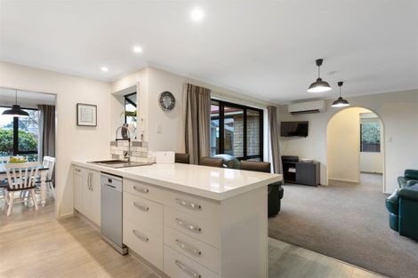 Photo of property in 132 Hagart-alexander Drive, Mosgiel, 9024