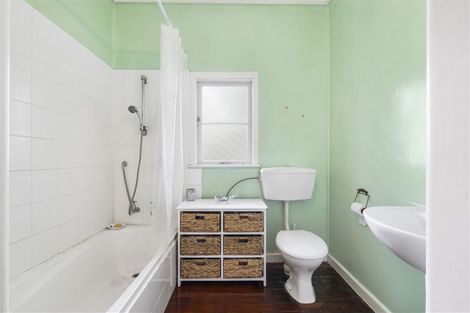 Photo of property in 12 Garnett Avenue, Forest Lake, Hamilton, 3200