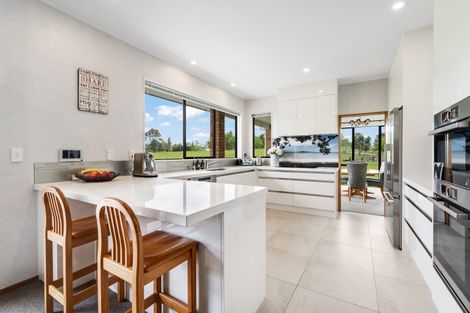 Photo of property in 30 Clifton Road, Whitford, Howick, 2571