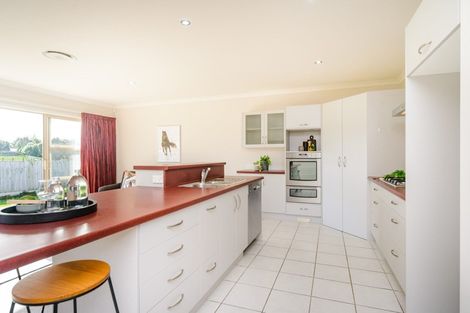 Photo of property in 26 Stonebridge Heights, Feilding, 4702