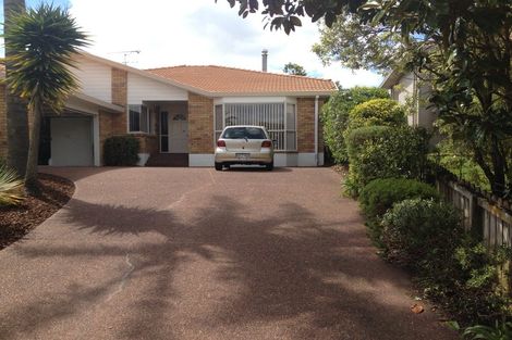 Photo of property in 23 Simon Owen Place, Golflands, Auckland, 2013