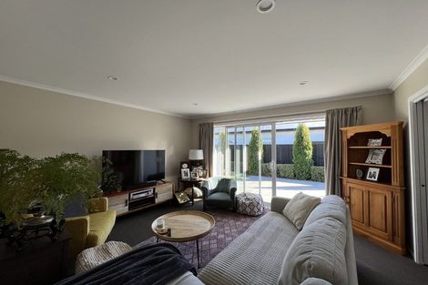 Photo of property in 48 Dunlops Crescent, Marshland, Christchurch, 8083