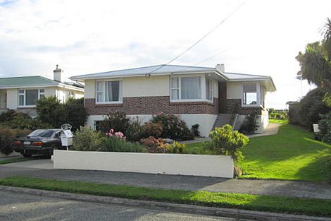 Photo of property in 38 Glendale Crescent, Holmes Hill, Oamaru, 9401