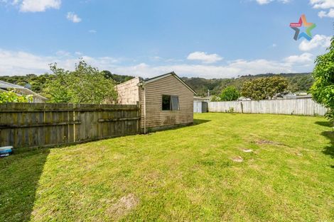 Photo of property in 36 Horoeka Street, Stokes Valley, Lower Hutt, 5019