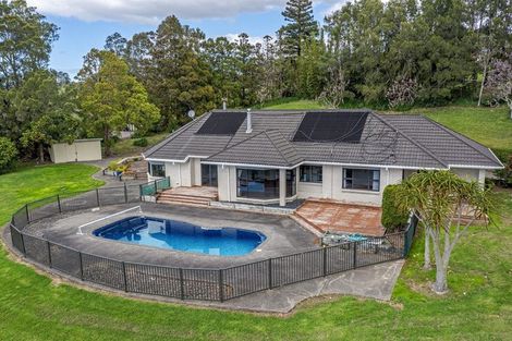 Photo of property in 111 Kennedy Road, Dairy Flat, Albany, 0792