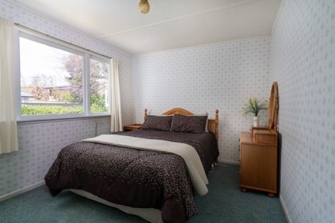 Photo of property in 18 Charles Crescent, Rainbow Point, Taupo, 3330