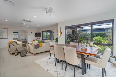 Photo of property in 32 Leeward Drive, Whitianga, 3510