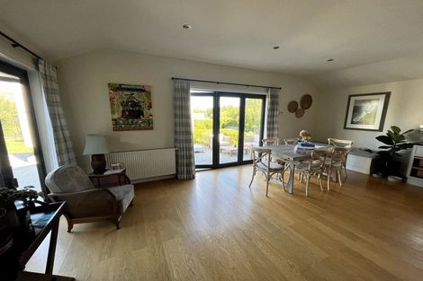 Photo of property in 11 Bevan Place, Wanaka, 9305