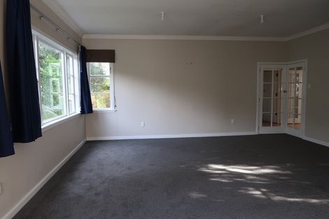 Photo of property in 10 Lucknow Terrace, Khandallah, Wellington, 6035