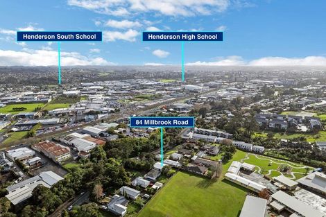 Photo of property in 84 Millbrook Road, Henderson, Auckland, 0612