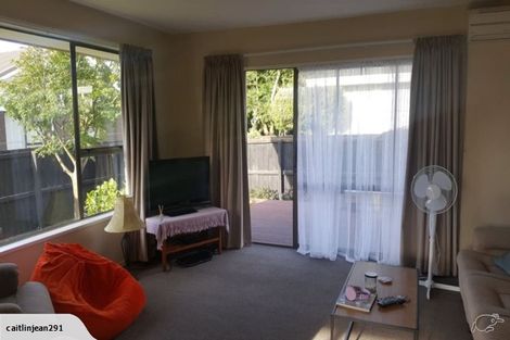 Photo of property in 19b Chipping Lane, Redwood, Christchurch, 8051