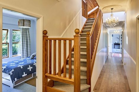 Photo of property in 280 Paekakariki Hill Road, Paekakariki Hill, Porirua, 5381