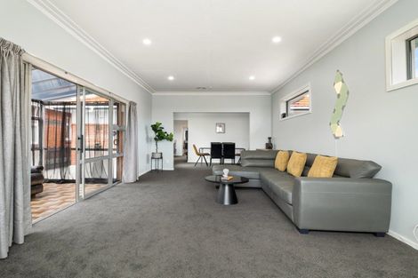 Photo of property in 18 Crest Street, Tainui, Dunedin, 9013