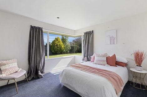 Photo of property in 14 Durrell Way, Rolleston, 7614