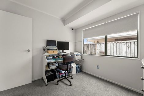 Photo of property in 100a Pacific View Road, Papamoa Beach, Papamoa, 3118