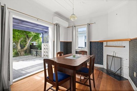 Photo of property in 14 Carnell Street, Napier South, Napier, 4110