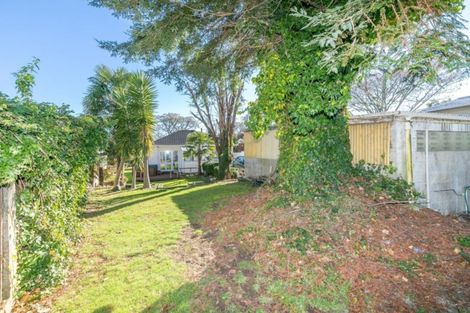 Photo of property in 15 Livingstone Avenue, Nawton, Hamilton, 3200