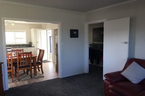 Photo of property in 37a Alma Crescent, Papakura, 2110