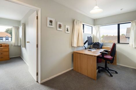 Photo of property in 31 Arcus Street, St Andrews, Hamilton, 3200