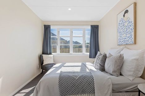 Photo of property in 2a Dickson Crescent, Hornby, Christchurch, 8042