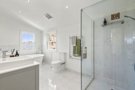 Photo of property in 29 Pinchgut Road, Kaukapakapa, 0873