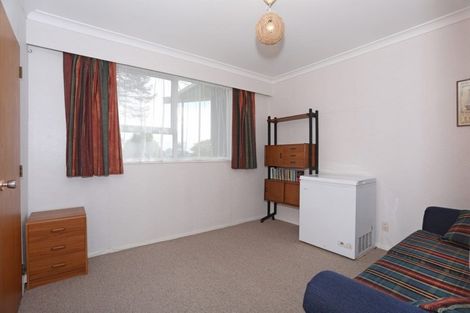 Photo of property in 10 Wallace Place, Hokowhitu, Palmerston North, 4410