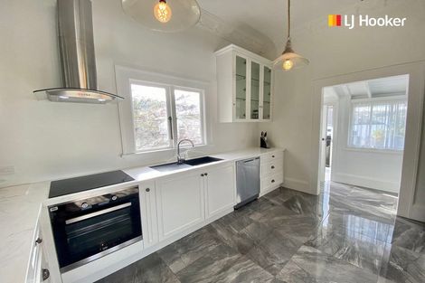 Photo of property in 10 Moana Crescent, Musselburgh, Dunedin, 9013