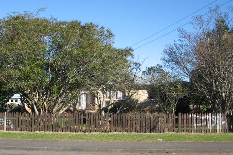 Photo of property in 11 Maurice Street, Papakura, 2110