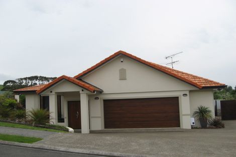 Photo of property in 1 Grassfield Place, Waimauku, 0812