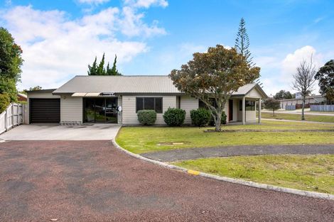 Photo of property in 2 Lake Court, Pauanui, Hikuai, 3579