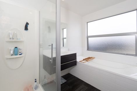 Photo of property in 12 Torbay Avenue, Huntingdon, Ashburton, 7774