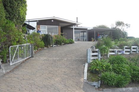 Photo of property in 19 Seapoint Road, Bluff Hill, Napier, 4110