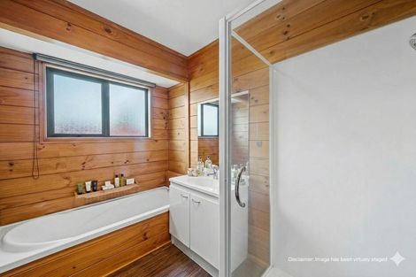 Photo of property in 5a Greenhaven Avenue, Opaheke, Papakura, 2113