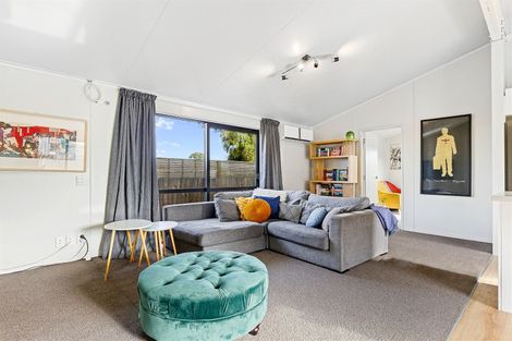 Photo of property in 15a Islay Place, Woolston, Christchurch, 8062