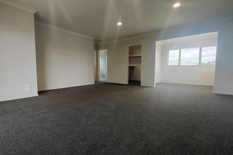 Photo of property in 6 Chadlington Avenue, Henderson, Auckland, 0612