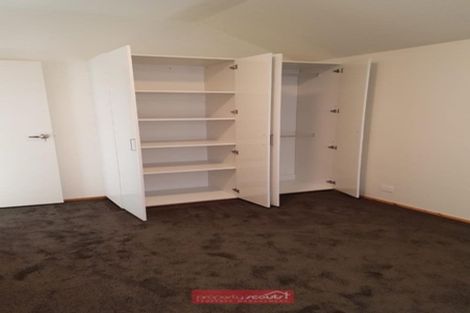 Photo of property in 382 South Road, Omata, New Plymouth, 4374