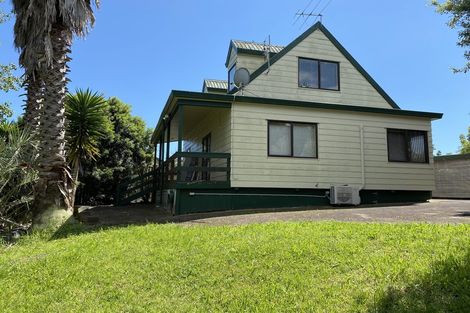 Photo of property in 48 De Quincey Terrace, Highland Park, Auckland, 2010