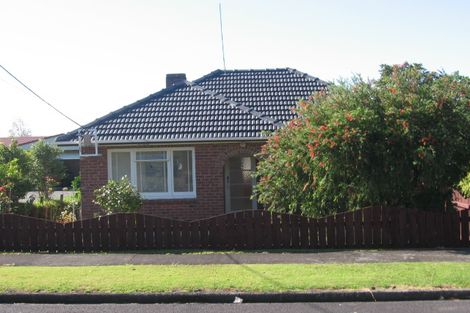 Photo of property in 3/16 Karaka Street, New Lynn, Auckland, 0600