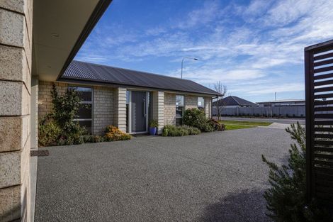 Photo of property in 65 Kippenberger Avenue, Rangiora, 7400