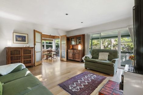 Photo of property in 64 County Road, Torbay, Auckland, 0630