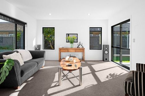 Photo of property in 10 Kentwood Place, Flagstaff, Hamilton, 3210