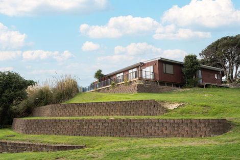 Photo of property in 8 Papakowhai Road, Papakowhai, Porirua, 5024